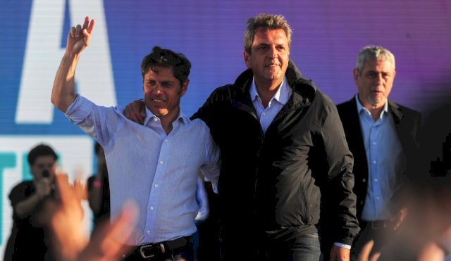 AXEL Y MASSA
